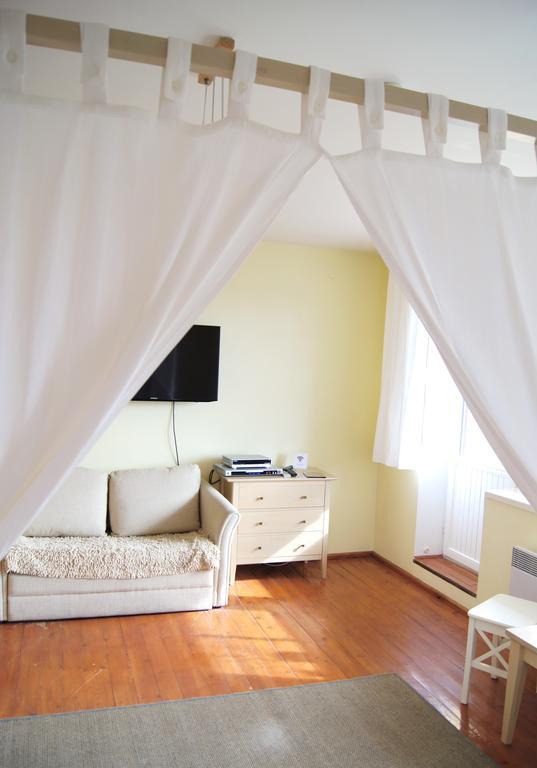 Guest House Vasara Nida Bagian luar foto