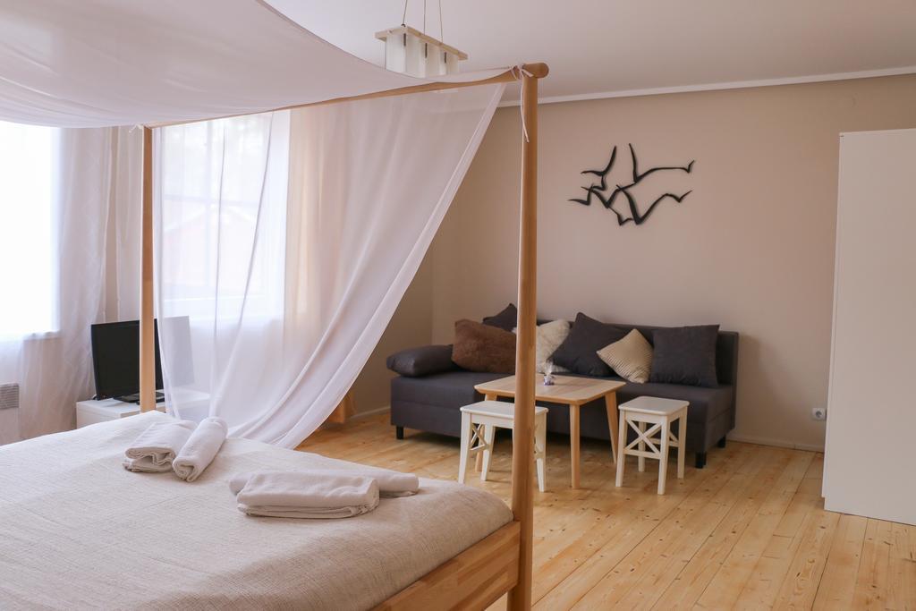 Guest House Vasara Nida Bagian luar foto