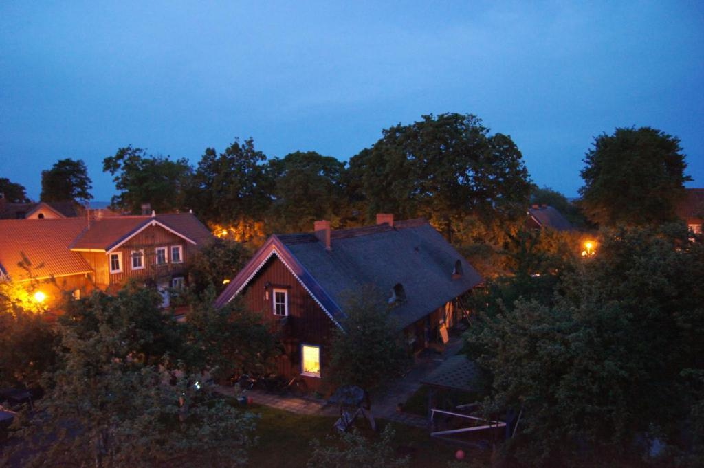 Guest House Vasara Nida Bagian luar foto