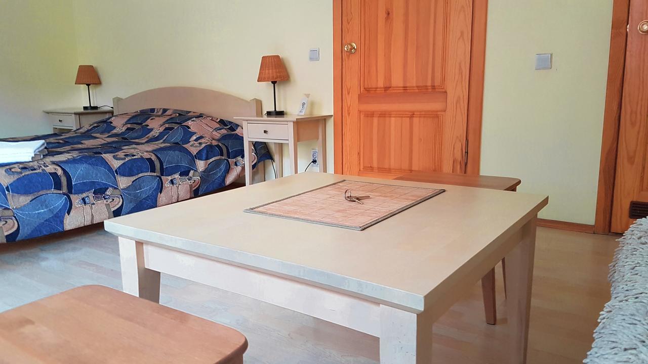 Guest House Vasara Nida Bagian luar foto