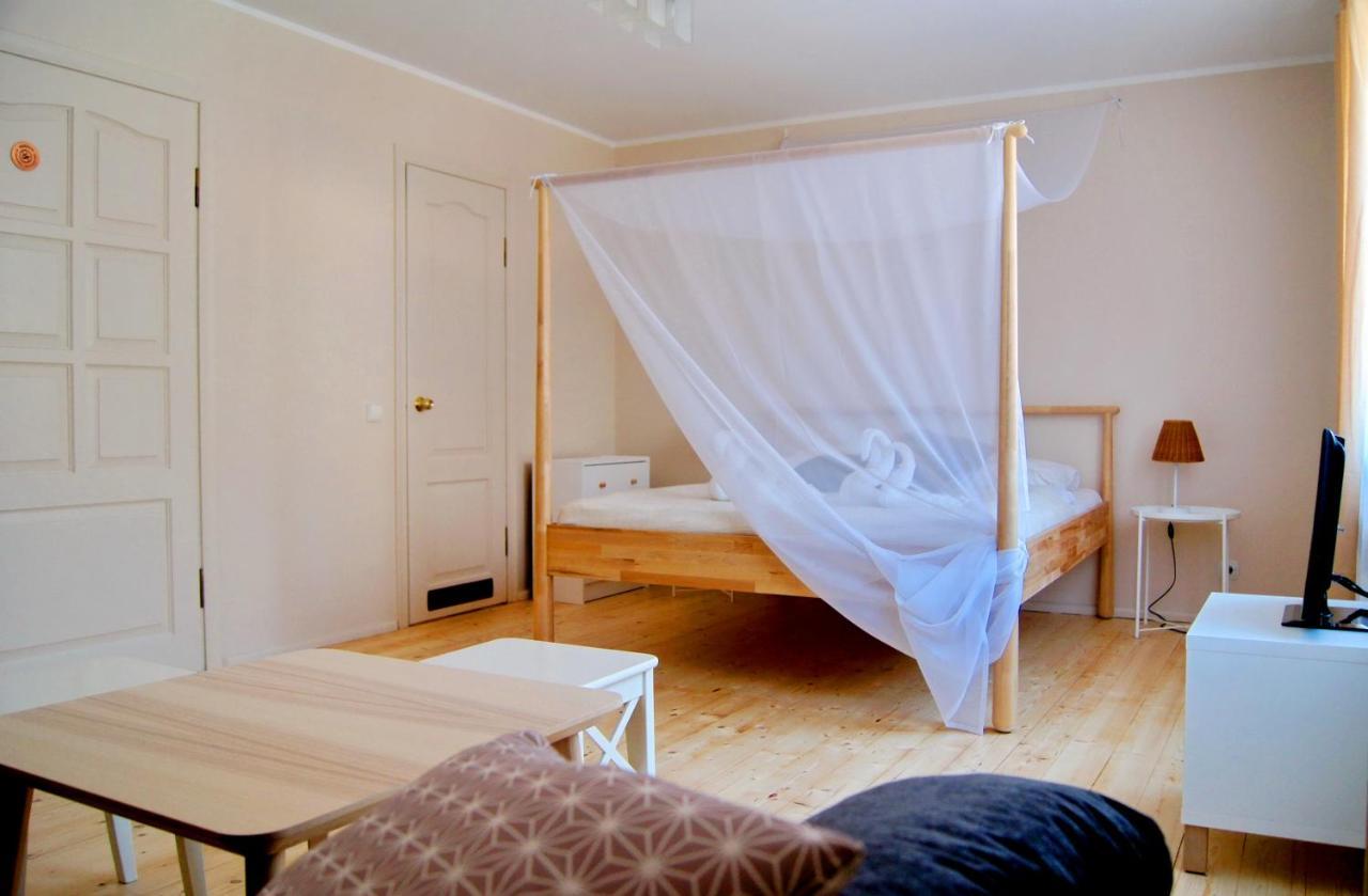 Guest House Vasara Nida Bagian luar foto